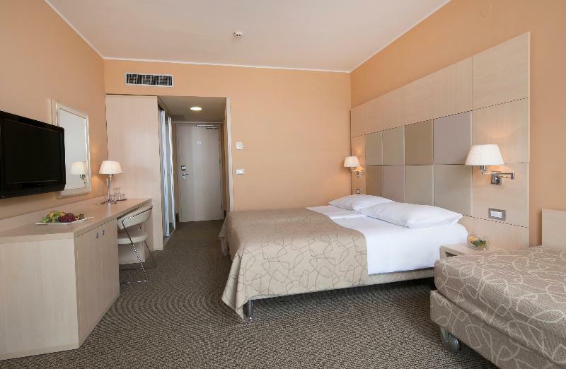 Dependences - San Simon Resort Izola Exterior foto